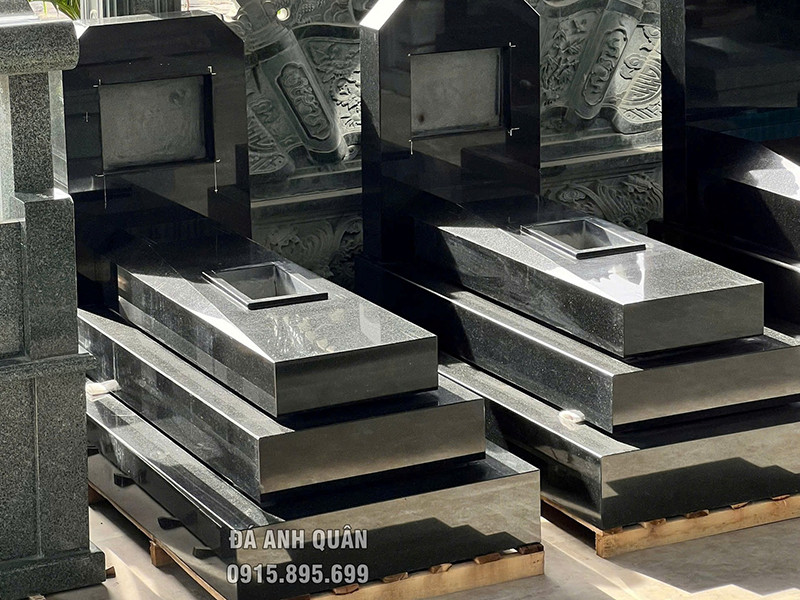 Mẫu Mộ đá granite đẹp, chất lượng cao, thiết kế 3 cấp KT 95cm x 185cm x 135cm 17 Báo giá Mộ đá granite chất lượng cao 2025