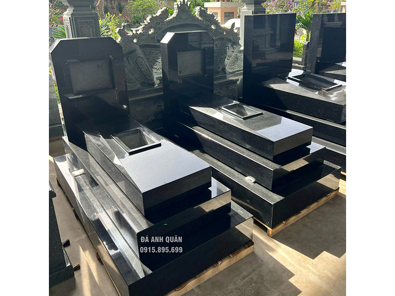 Mẫu Mộ đá granite đẹp, chất lượng cao, thiết kế 3 cấp KT 95cm x 185cm x 135cm 19 Lắp đặt Mộ granite (Mộ hoa cương) toàn quốc