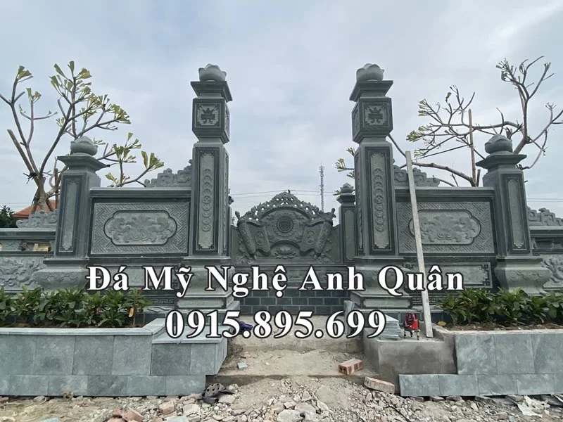 Chinh dien Cong da tu tru vao khu Lang mo dep