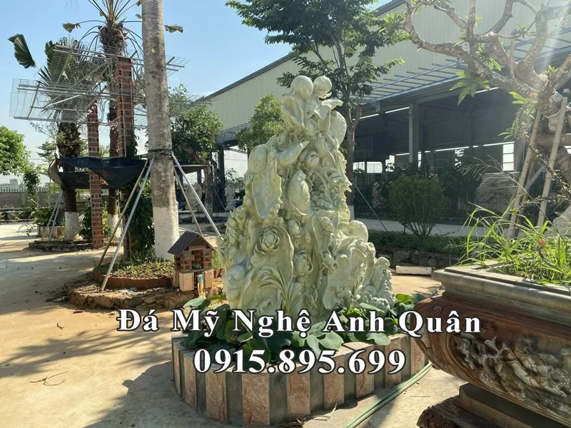 Đá ngọc tự nhiên cao cấp Anh Quân Ninh Bình. Đá ngọc tự nhiên cao cấp Anh Quân Ninh Bình.