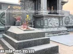 Mẫu Mộ đá granite độ bền cao cho các phần mộ của người thân trong gia tộc.